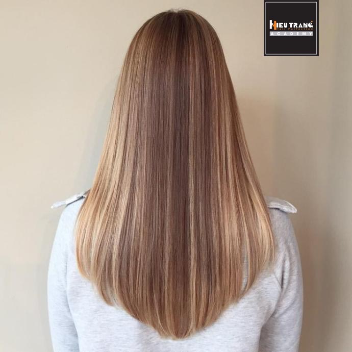 chi ph&iacute; duỗi t&oacute;c c&ocirc;ng nghệ nano