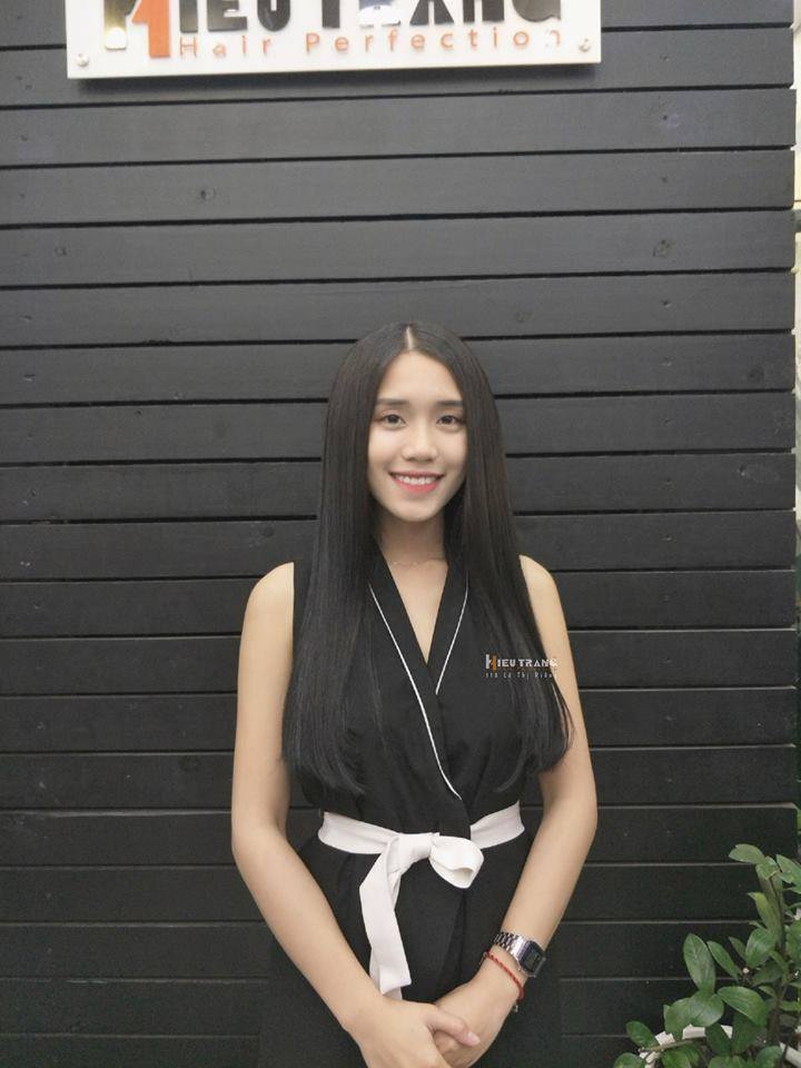 quy tr&igrave;nh duỗi t&oacute;c c&ocirc;ng nghệ nano