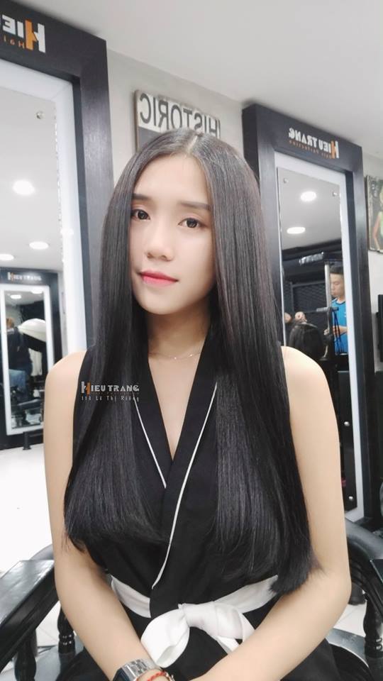 quy tr&igrave;nh duỗi t&oacute;c c&ocirc;ng nghệ nano