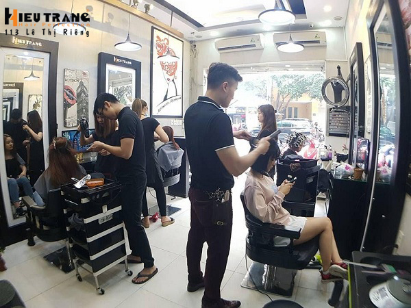 t&oacute;c nhuộm m&agrave;u oxi h&oacute;a t&ocirc;ng m&agrave;u c&ocirc;ng sở 