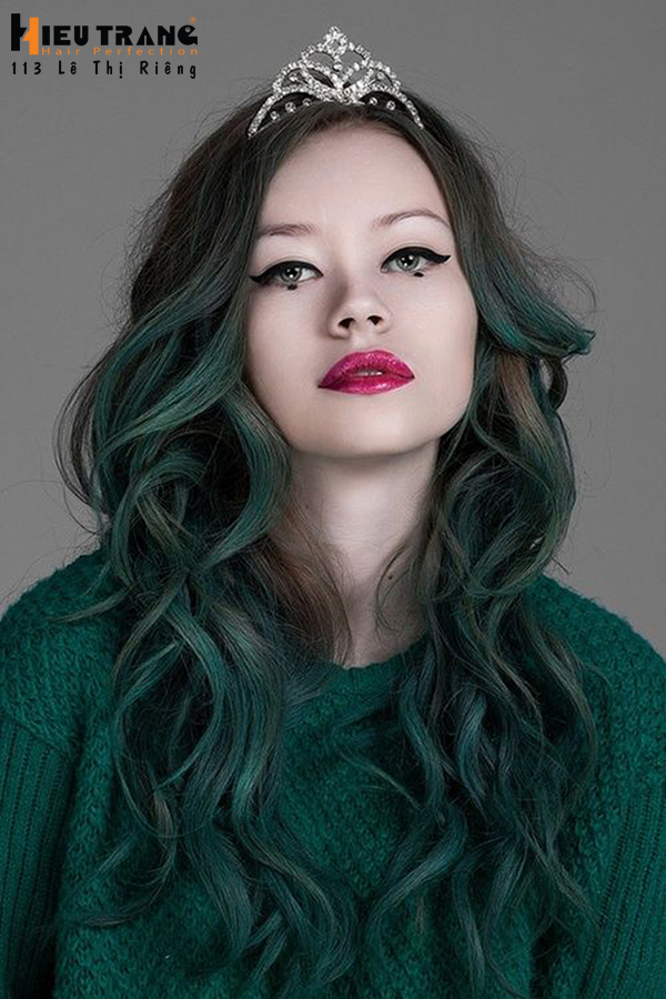 t&oacute;c nhuộm xanh r&ecirc;u